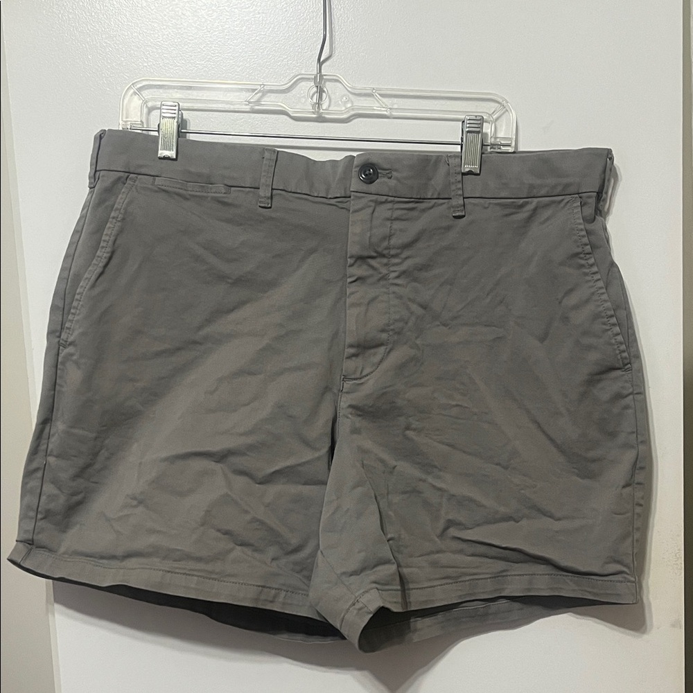 GAP Men's Charcoal Shorts